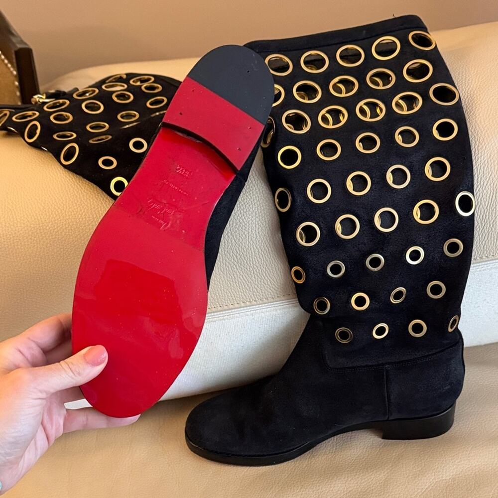 🗽Christian Louboutin Suede Grommet Boots